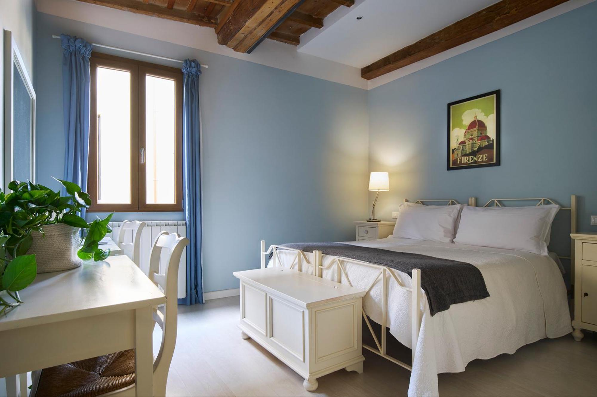 Panicale Blue Historic 1Br Stay Near Medici Chapels & Mercato Centrale 佛罗伦萨 外观 照片